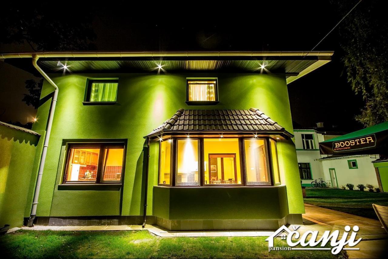 Pansion Canji Backi Petrovac Exteriör bild